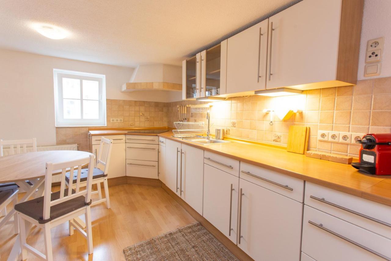 Fullhouse - Halle - Ku15 Apartments エクステリア 写真